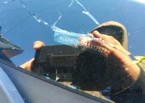 2010 Mercedes-Benz E 63 Amg from USA, damaged, VIN WDDHF7HB7AA117527